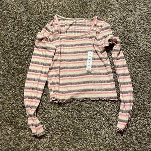 Khols medium long sleeve shirt